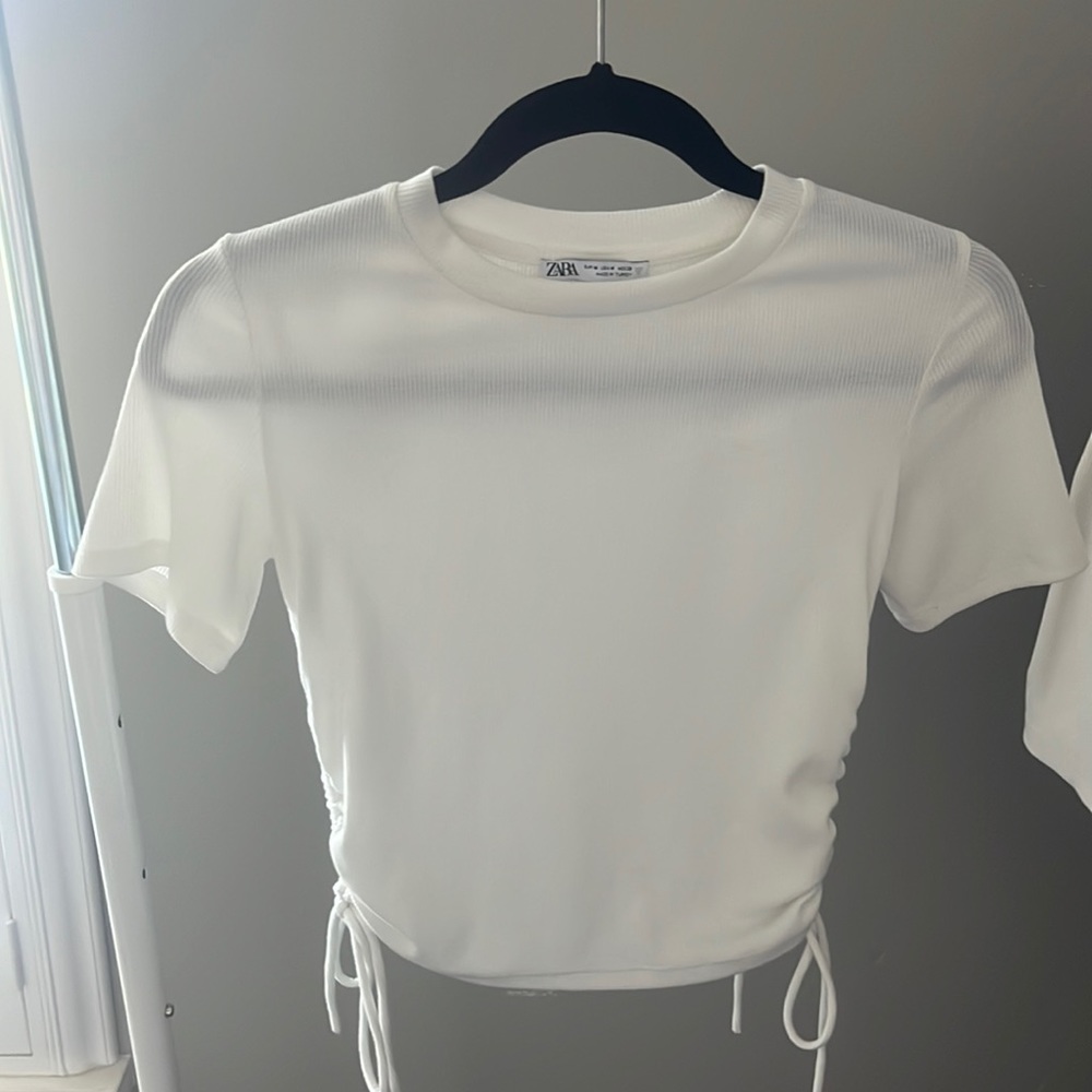 Zara tee